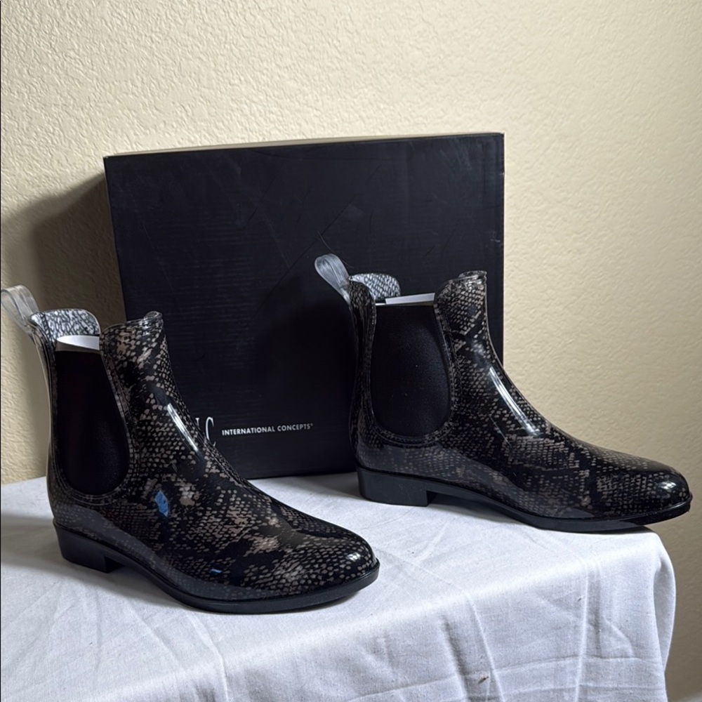 INC International Concepts Black Ankle Boots with Glossy Finish